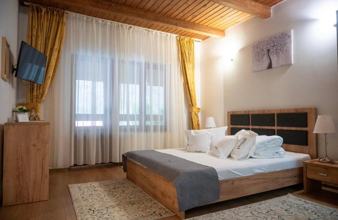 Valea lui Liman Hotel Tomesti  Exterior foto