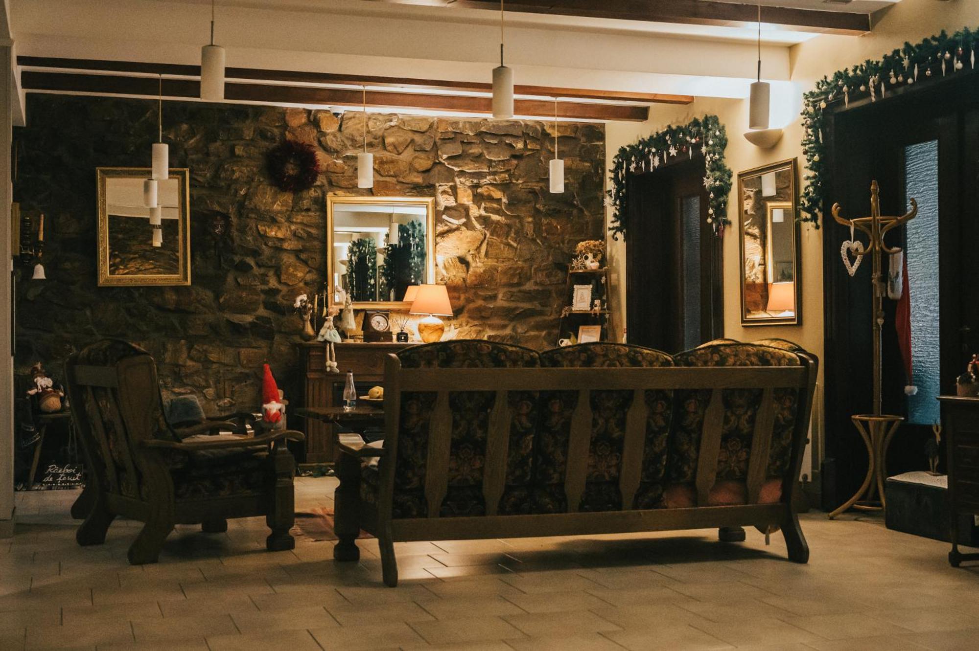 Valea lui Liman Hotel Tomesti  Exterior foto